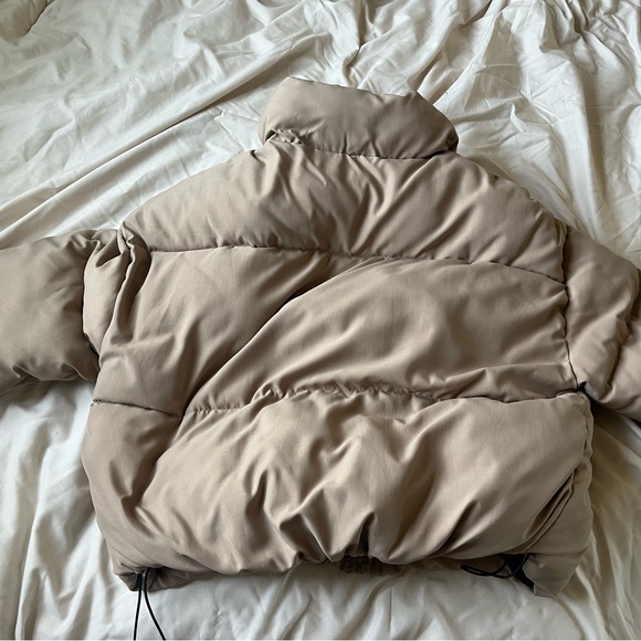 Tan puffer jacket - Picture 2 of 2
